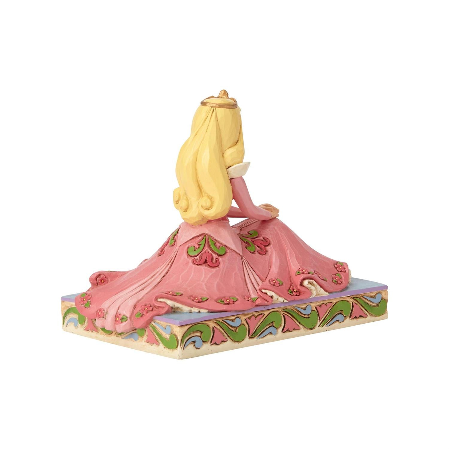 Aurora Personality Pose - Lake Norman Gifts